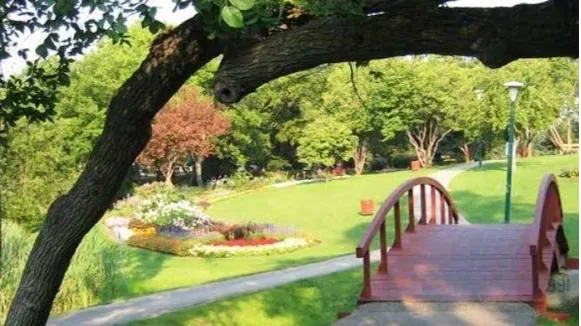 Amarabati Park
